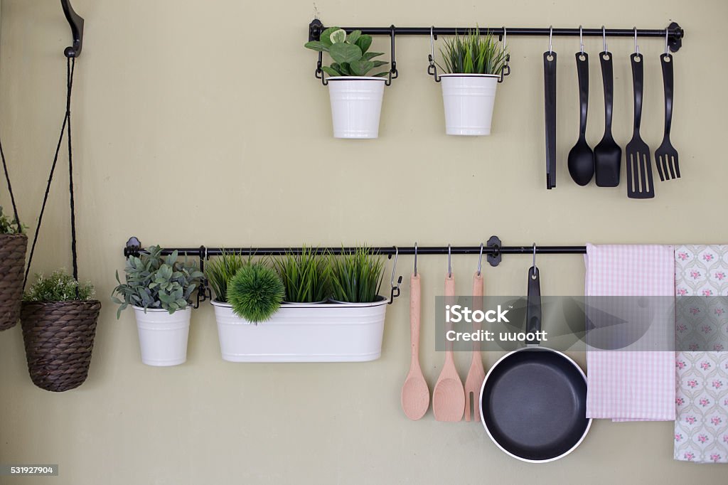 utensilios de cocina estar - Foto de stock de Cocina - Estructura de edificio libre de derechos