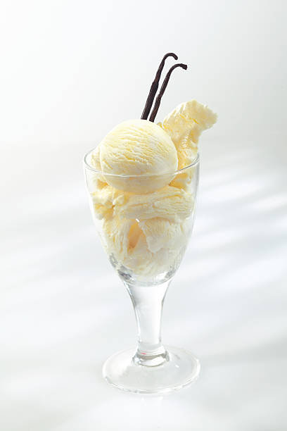 istock Rich creamy vanilla icecream 531950851