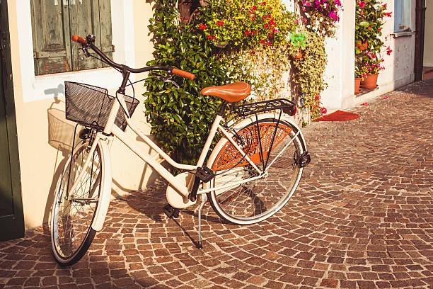 istock Retro bycicle in Italy 531970938