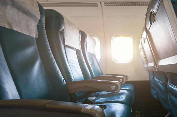 엠티 항공기 좌석 및 윈도우 선 단궤 - commercial airplane finance airplane private airplane 뉴스 사진 이미지