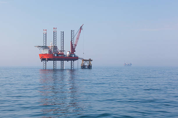 istock Oil platform in the UK 531986166