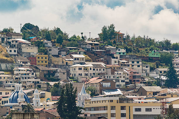 istock Houses at Hill Quito Ecuador 531986902