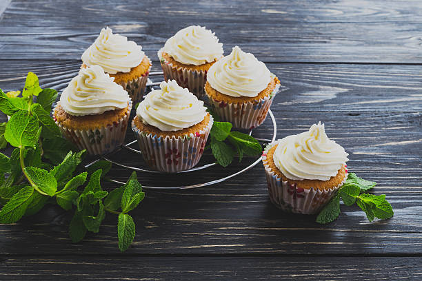 istock Homemade sweet mint cupcake with cream 531989008