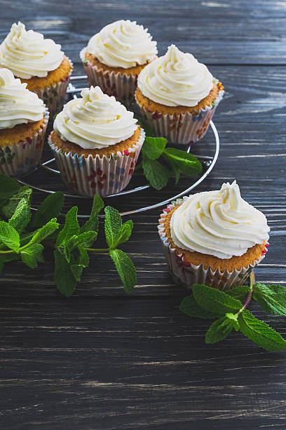 istock Homemade sweet mint cupcake with cream 531989078