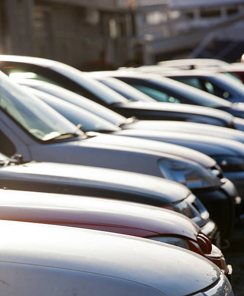 istock Parking cars 532002783