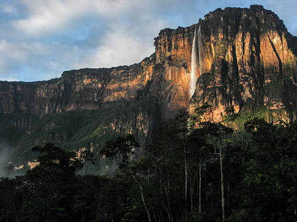istock Angel Falls at Sunrise 532022695