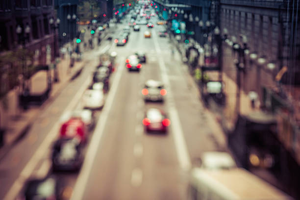 istock Defocused and toned street scene in large metropolitan area 532034416