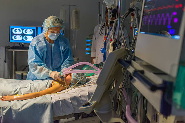 istock Anesthetizing patient in hospital 532049024