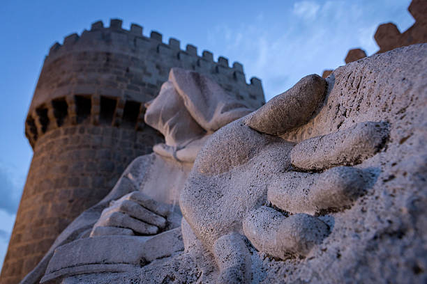 monumento di santa teresa d'avila, avila, spagna - mystics foto e immagini stock