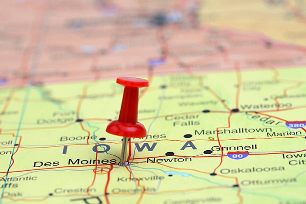 istock Des Moines pinned on a map of USA 532055279