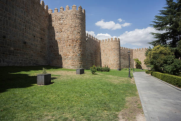istock Wonderful medieval outer wall that protects and surrounds 532055346