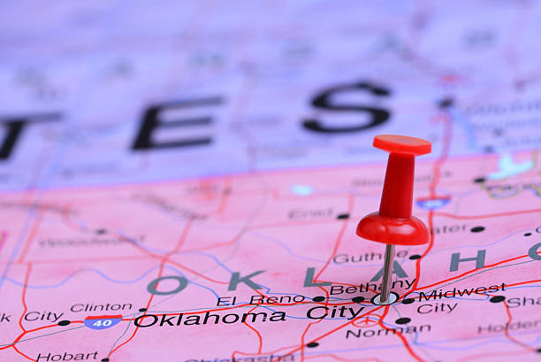 istock Oklahoma City pinned on a map of USA 532091809