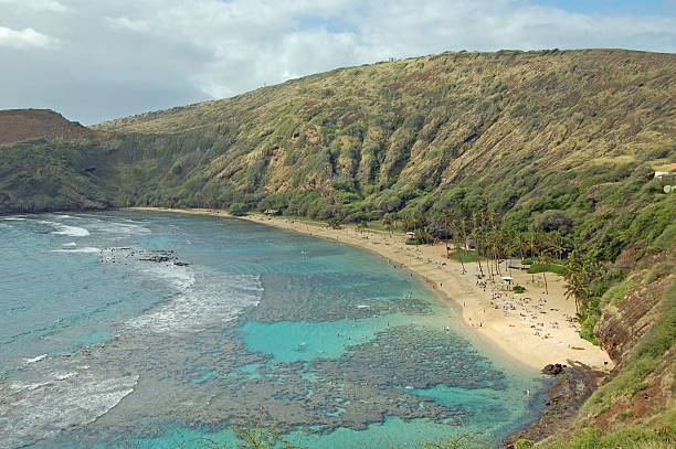istock Oahu Panoramic Scenic View of Beach 532114725