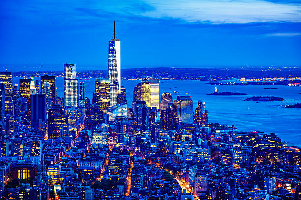istock Manhattan skyline with One World Trade Center, New York 532115496