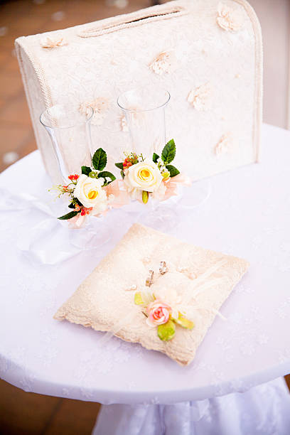 istock gold wedding rings on the pincushion 532134967