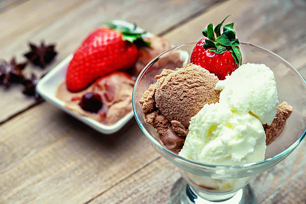 istock Ice cream sundae, anise and strawberry 532164106