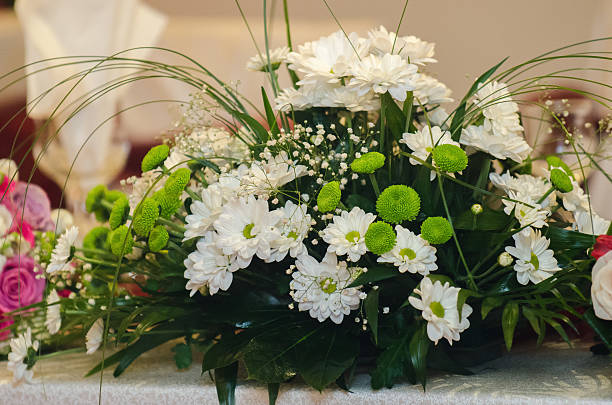 istock Floral wedding arrangement 532169701