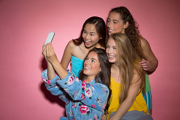 istock Girls' Night In 532174399