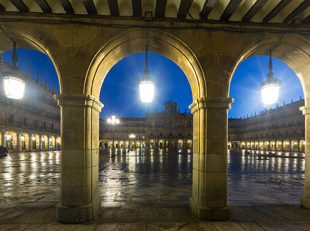 istock arches  at Plaza Mayor at Salamanca in evening 532191699