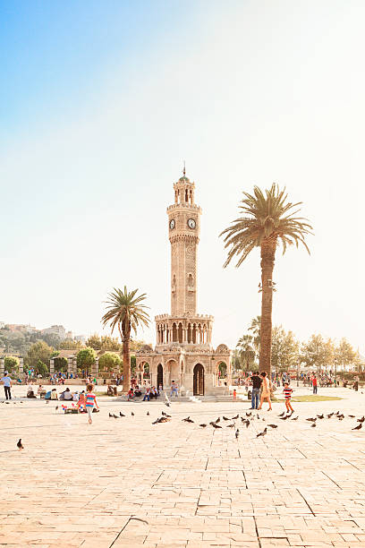 i̇zmir konak square - izmir turkey konak clock tower foto e immagini stock