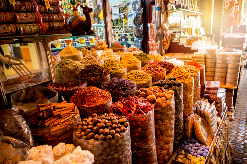 Las especias de las comidas en the spice souk en Dubai photo