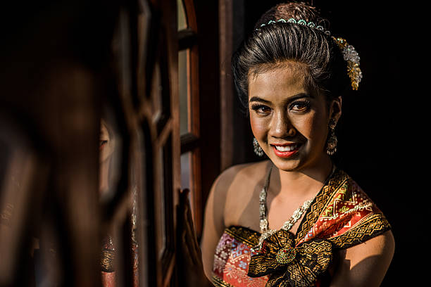 istock Beautiful Thai girl 532266252