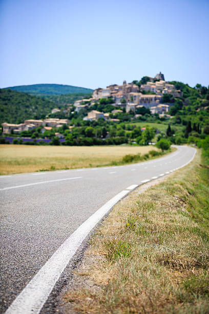 istock road to a small town in Provence 532269984