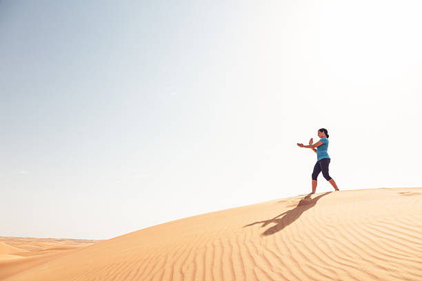 istock yoga in the desert 532286655