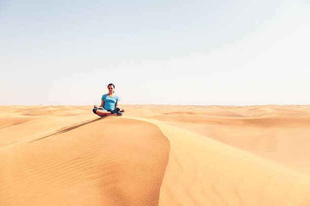 istock yoga in the desert 532286677