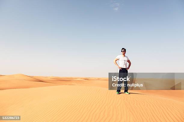 Jogging In The Desert Stock Photo - Download Image Now - 20-29 Years, 2015, Activity