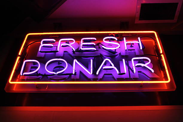 istock Fresh Donair Neon Sign 532303727