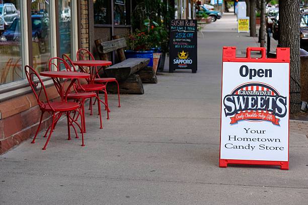 Glenwood Springs, Colorado, USA - May 21, 2014: The quaint downtown of Glenwood Springs, Colorado. Glenwood Springs is a resort town in the Rocky Mountains and offers thermal springs, as well as shopping and dining opportunities.