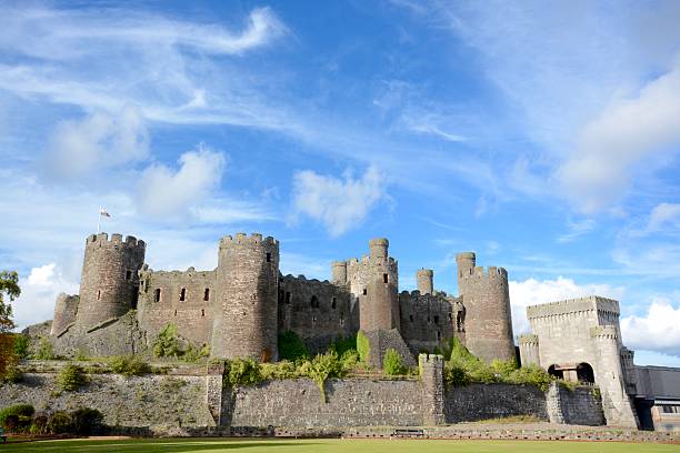 Conwy Castle Conwy, United Kingdom - September 21, 2015: Conwy Castle in Wales built by king Edward I on a sunny day, Conwy, Wales, UK conwy castle stock pictures, royalty-free photos & images