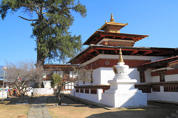 kyichu lhakhang, bhutan - bhutan himalayas buddhism monastery stock-fotos und bilder