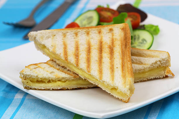 istock Toast with cheese and ham, closeup 532353555