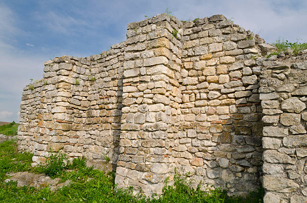 istock Ancient ruins of a medieval fortress 532375457