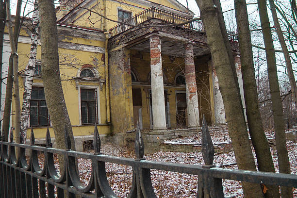 istock old dilapidated building with a fence 532379387