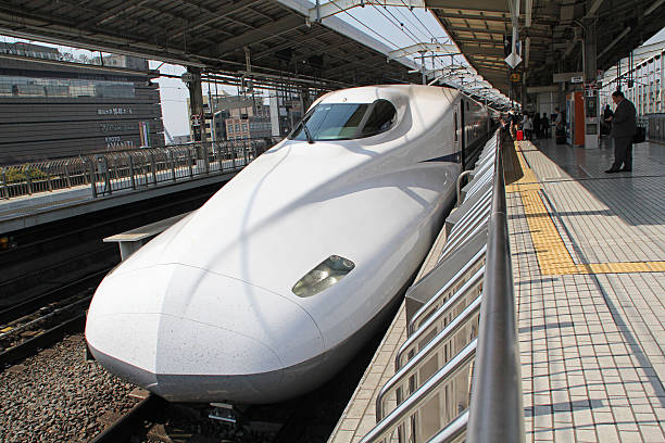 Shinkansen in Japan Kyoto, Japan - March 24, 2014:  schienennetz stock pictures, royalty-free photos & images