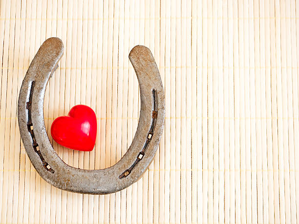 istock Horseshoe and heart 532395795