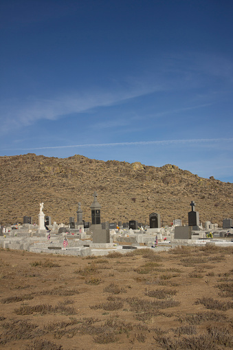 An old cemetery gravestone in loyalton california