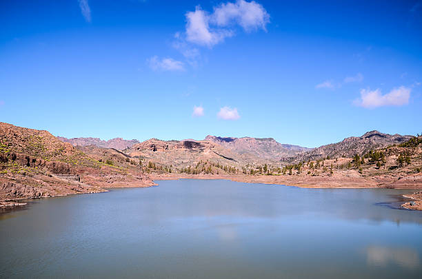 istock Dark Water Lake in Gran Canaria 532408494