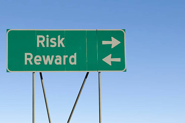 istock Risk and Reward road sign 532414126