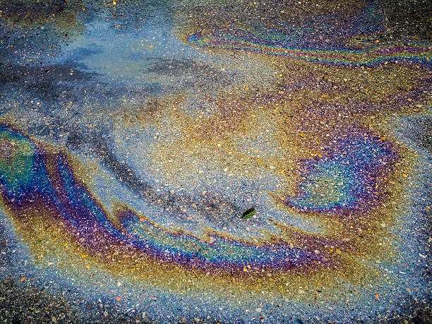 istock like oil and water 532443065