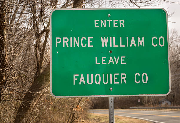 istock Green road sign in Virginia 532520015