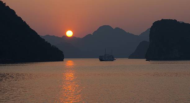 istock Sunset at Ha Long Bay - Vietnam 532531879