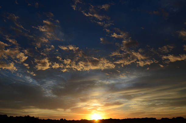 istock Sunrise Clouds South Dakota 532546342