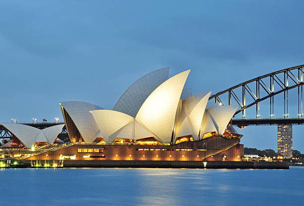 de la ópera de sydney - sydney opera house sydney harbor opera house bright fotografías e imágenes de stock