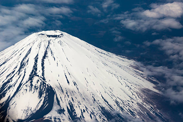 空から見た富士山 - caldera ストックフォトと画像