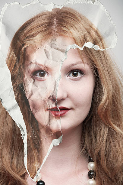 istock Crumpled photographic print compared with the digital original 532624231