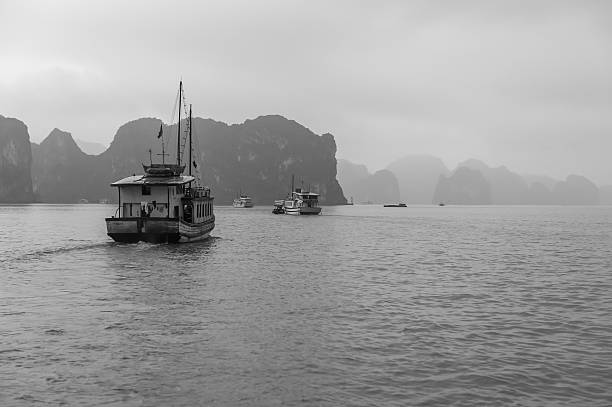 istock Ha Long Bay, Vietnam 532664095